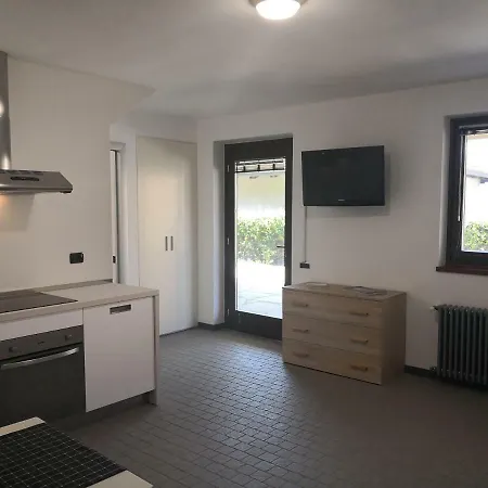 Casa Il Melograno Apartmán Pettenasco